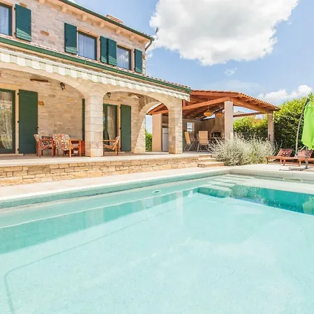 Villa Dracena *