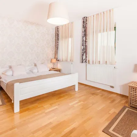 Villa Dracena *