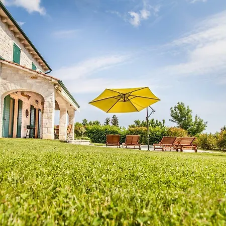 Villa Dracena